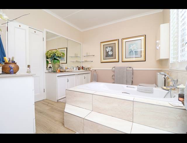 3 BEDROOM HOUSE FOR SALE IN KENSINGTON